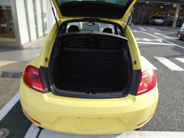 ザ・ビートル ターボ　ナビ　フルセグＴＶ　Ｂｌｕｅｔｏｏｔｈ　バックカメラ　ＨＩＤ　アルミ　革シート　シートヒーター（20枚目）