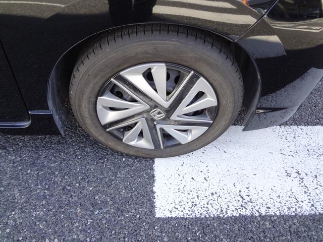 シャトル Ｇ　外品ナビ　フルセグＴＶ　Ｂｌｕｅｔｏｏｔｈ　バックカメラ　ＥＴＣ　ＬＥＤヘッドライト　スマートキー（17枚目）