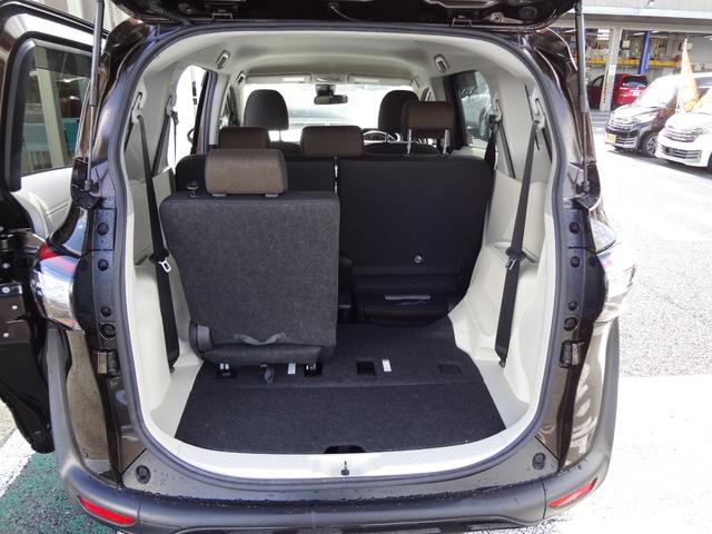 シエンタ Ｇ　純正ナビ　フルセグＴＶ　Ｂｌｕｅｔｏｏｔｈ　バックカメラ　ＥＴＣ　コーナーセンサー　両側電動ドア　ＬＥＤヘッドライト　衝突軽減ブレーキ　スマートキー（19枚目）