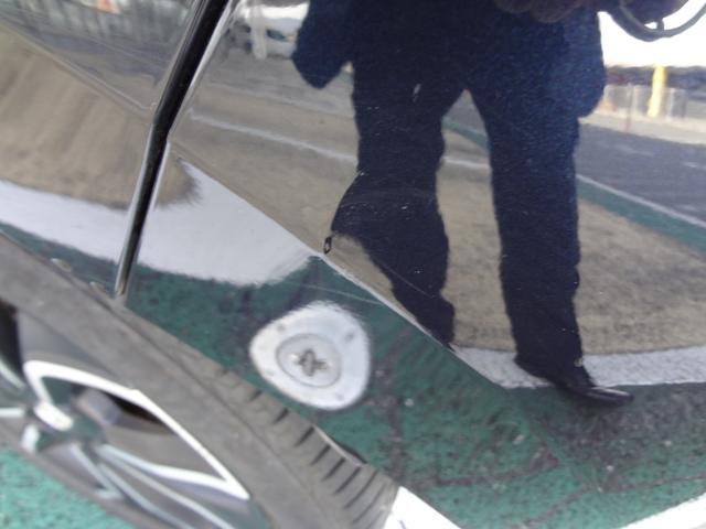 フィット ｅ：ＨＥＶホーム　９インチナビ　フルセグＴＶ　Ｂｌｕｅｔｏｏｔｈ　バックカメラ　ＥＴＣ　前後ドライブレコーダー　ＬＥＤヘッドライト　アルミ　衝突軽減ブレーキ　追随機能付きオートクルーズ　クリアランスソナー　スマートキー（32枚目）