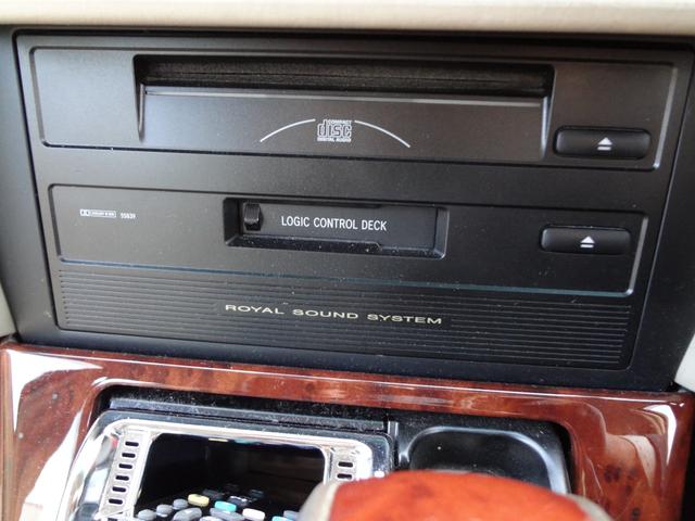 クラウン ロイヤルサルーン　プレミアム　ナビ　フルセグＴＶ　ＥＴＣ　前後ドライブレコーダー　パワーシート　クルーズコントロール　ＨＩＤ　アルミ　キーレス（9枚目）