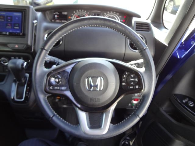 Ｎ－ＢＯＸカスタム 　ナビ　フルセグＴＶ　Ｂｌｕｅｔｏｏｔｈ　バックカメラ　ＥＴＣ　前後ドライブレコーダー　シートヒーター　両側電動ドア　ＬＥＤヘッドライト　アルミ　衝突軽減ブレーキ　追随機能付きオートクルーズ　スマートキ（15枚目）