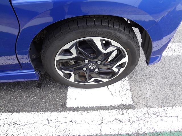 Ｎ－ＢＯＸカスタム 　ナビ　フルセグＴＶ　Ｂｌｕｅｔｏｏｔｈ　バックカメラ　ＥＴＣ　前後ドライブレコーダー　シートヒーター　両側電動ドア　ＬＥＤヘッドライト　アルミ　衝突軽減ブレーキ　追随機能付きオートクルーズ　スマートキ（28枚目）