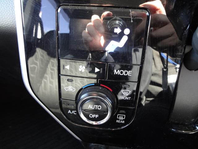 ルーミー カスタムＧ　Ｓ　純正ナビ　ワンセグＴＶ　Ｂｌｕｅｔｏｏｔｈ　バックカメラ　ＥＴＣ　両側電動ドア　ＬＥＤヘッドライト　アルミ　クルーズコントロール　衝突軽減ブレーキ　スマートキー（9枚目）