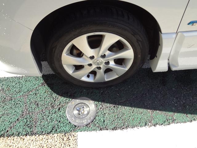 セレナ ハイウェイスター　Ｓ－ハイブリッド　純正ナビ　フルセグＴＶ　Ｂｌｕｅｔｏｏｔｈ　ＥＴＣ　クルーズコントロール　両側電動ドア　スマートキー（24枚目）