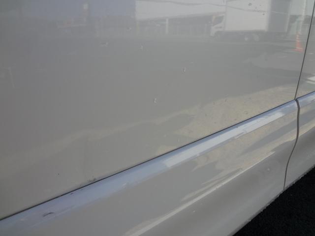 セレナ ハイウェイスター　Ｓ－ハイブリッド　純正ナビ　フルセグＴＶ　Ｂｌｕｅｔｏｏｔｈ　ＥＴＣ　クルーズコントロール　両側電動ドア　スマートキー（27枚目）