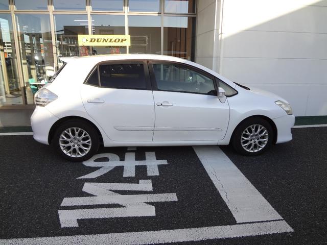 ブレイド ベースグレード　ナビ　フルセグＴＶ　Ｂｌｕｅｔｏｏｔｈ　ＥＴＣ　アルミ　スマートキー（3枚目）