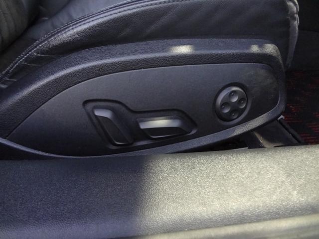 ＴＴクーペ ２．０ＴＦＳＩ　クワトロ　Ｓラインパッケージ　４ＷＤ　Ｓラインパッケージ　バーチャルコックピット　ナビ　フルセグＴＶ　Ｂｌｕｅｔｏｏｔｈ　バックカメラ　ＥＴＣ　ＬＥＤヘッドライト　アルミ　ＢＳＭ　クリアランスソナー　スマートキー（21枚目）