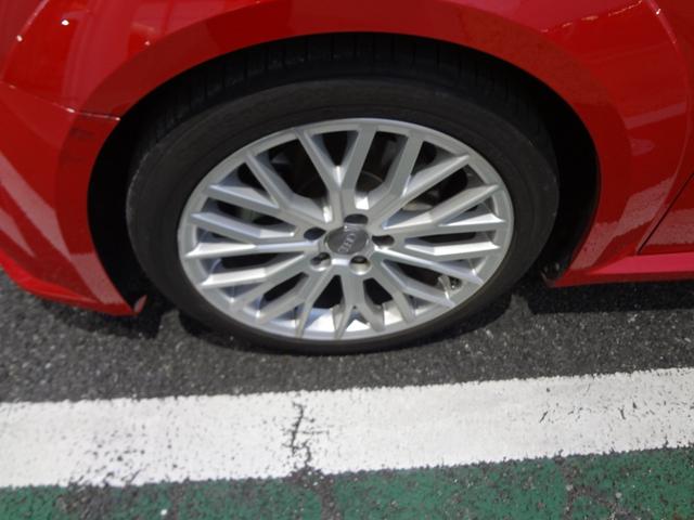 ＴＴクーペ ２．０ＴＦＳＩ　クワトロ　Ｓラインパッケージ　４ＷＤ　Ｓラインパッケージ　バーチャルコックピット　ナビ　フルセグＴＶ　Ｂｌｕｅｔｏｏｔｈ　バックカメラ　ＥＴＣ　ＬＥＤヘッドライト　アルミ　ＢＳＭ　クリアランスソナー　スマートキー（23枚目）