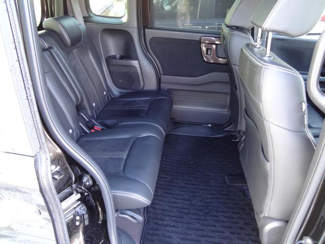 Ｎ－ＢＯＸカスタム 　純正ナビ　フルセグ　Ｂｌｕｅｔｏｏｔｈ　バックカメラ　ＥＴＣ　ナビ連動前後ドライブレコーダー　シートヒーター　両側電動ドア　ＬＥＤ　アルミ　衝突軽減ブレーキ　追随機能付きオートクルーズ　スマートキー（24枚目）