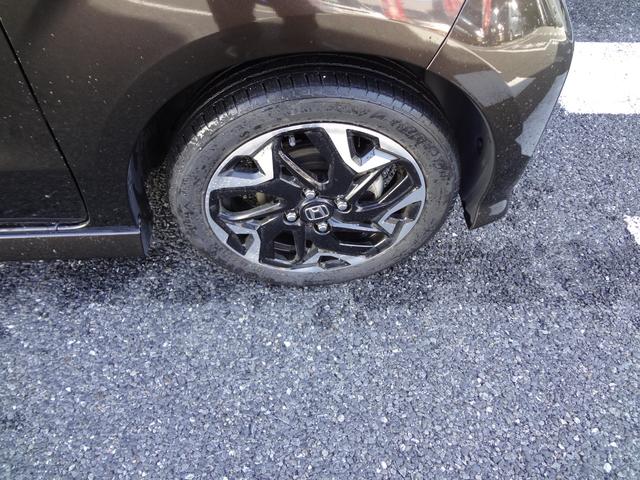 Ｎ－ＢＯＸカスタム 　純正ナビ　フルセグ　Ｂｌｕｅｔｏｏｔｈ　バックカメラ　ＥＴＣ　ナビ連動前後ドライブレコーダー　シートヒーター　両側電動ドア　ＬＥＤ　アルミ　衝突軽減ブレーキ　追随機能付きオートクルーズ　スマートキー（26枚目）