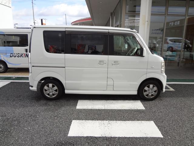 エブリイワゴン ＰＺターボ　ディスチャージヘッドライト　フォグライト　片側電動ドア　外シートカバー　アルミ　キーレス　オーディオレス（3枚目）