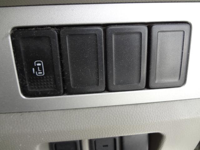 エブリイワゴン ＰＺターボ　ディスチャージヘッドライト　フォグライト　片側電動ドア　外シートカバー　アルミ　キーレス　オーディオレス（7枚目）