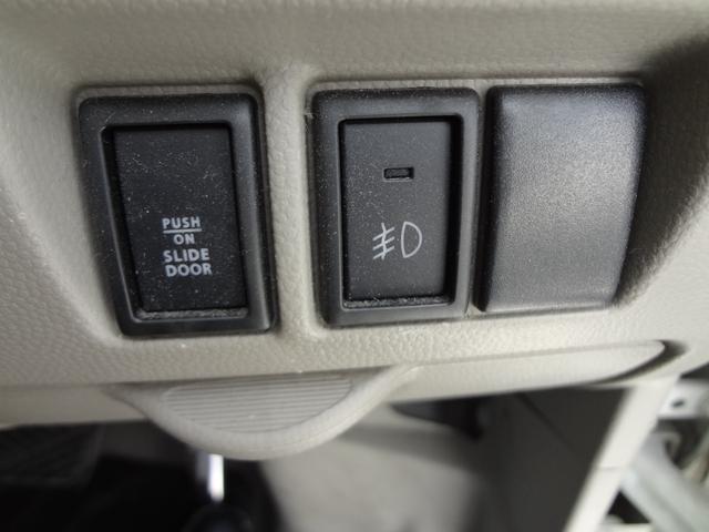 エブリイワゴン ＰＺターボ　ディスチャージヘッドライト　フォグライト　片側電動ドア　外シートカバー　アルミ　キーレス　オーディオレス（8枚目）