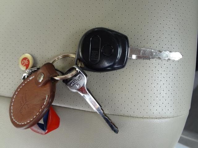 エブリイワゴン ＰＺターボ　ディスチャージヘッドライト　フォグライト　片側電動ドア　外シートカバー　アルミ　キーレス　オーディオレス（14枚目）