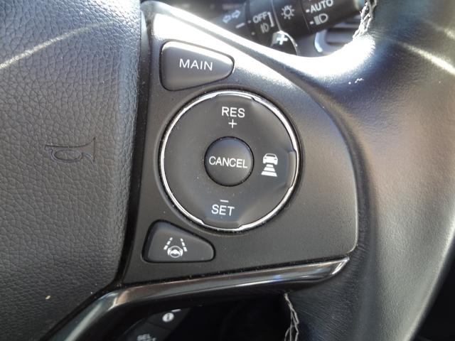 ヴェゼル ハイブリッドＲＳ・ホンダセンシング　純正８インチナビ　フルセグ　Ｂｌｕｅｔｏｏｔｈ　バックカメラ　ＥＴＣ　前後ドライブレコーダー　パワーシート　シートヒーター　ＬＥＤ　アルミ　クリアランスソナー　衝突軽減ブレーキ　オートクルーズ（13枚目）