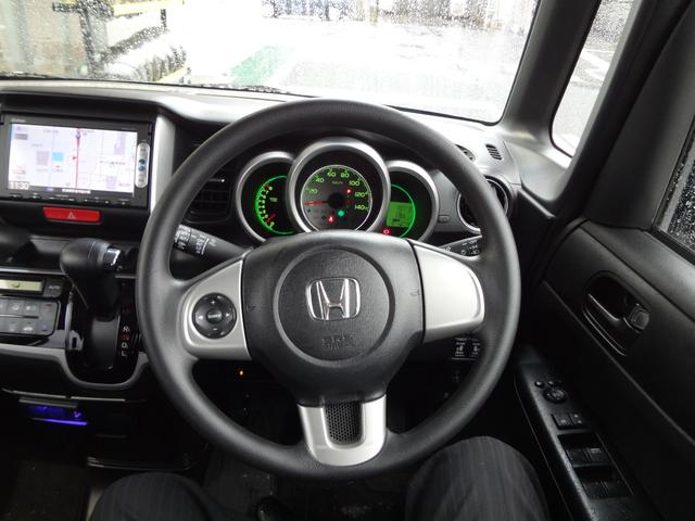 Ｎ－ＢＯＸ Ｇ　ＳＳパッケージ　純正ナビ　バックカメラ　ＥＴＣ　両側電動ドア　前後ドライブレコーダー　外ＬＥＤヘッドライト　アルミ　スマートキー（13枚目）