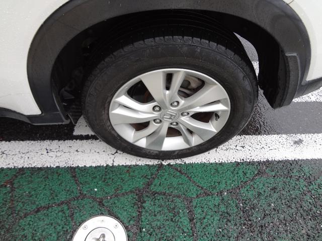 ヴェゼル Ｘ　４ＷＤ　純正８インチナビ　フルセグＴＶ　Ｂｌｕｅｔｏｏｔｈ　バックカメラ　ＥＴＣ　ドライブレコーダー　シートヒーター　クルーズコントロール　ＬＥＤヘッドライト　アルミ　衝突軽減ブレーキ　スマートキー（26枚目）