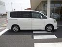 ノア Ｓ　ナビ　フルセグＴＶ　Ｂカメラ　ＥＴＣ　ＨＩＤ　アルミ　両側電動ドア　スマートキー（3枚目）