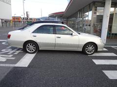 �߸ˤϣ����֤����֤��ʤ��ΤǾ�˿����ʺ߸˼֤�·�äƤޤ��� 3