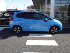 �߸ˤϣ����֤����֤��ʤ��ΤǾ�˿����ʺ߸˼֤�·�äƤޤ��� 3