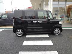 �߸ˤϣ����֤����֤��ʤ��ΤǾ�˿����ʺ߸˼֤�·�äƤޤ��� 3