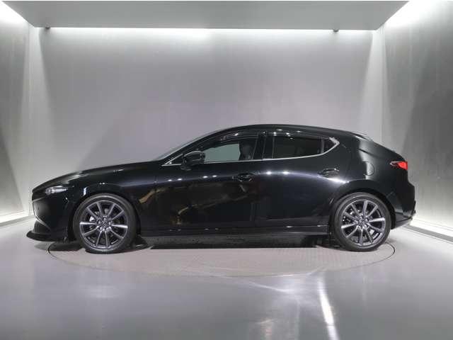 MAZDA3ファストバック 1.8 XD プロアクティブ ツーリング セレクション ディ(3枚目)