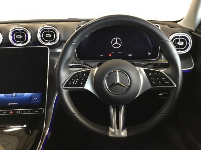 Ｃ２２０ｄアバンギャルド　ハーフレザー・ナビＴＶ・アップルカープレイ・アンドロイド対応・全方位カメラ・追突軽減車アダクティブクルーズコントロール・ブラインスポット・レーンキープアシスト・ダイナミックライトアシスト(17枚目)