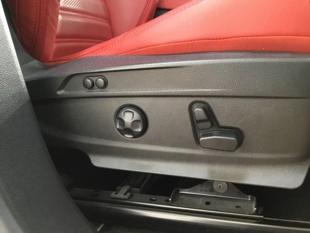 ステルヴィオ ２．２ターボ　ディーゼルＱ４ヴェローチェ　クリーンディーゼル車・赤レザーパワーシートヒーター付き・ナビＴＶ・バックカメラ・コーナーセンサー・ハーマンカードンステレオ・アダクティブクルーズコントロール・ブラインドスポット・追突軽減車（26枚目）