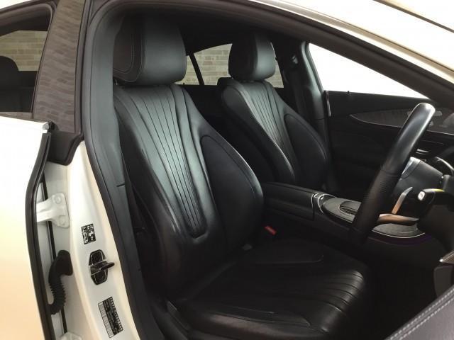 ＣＬＳクラス ＣＬＳ２２０ｄ　スポーツ　エクスクルーシブパッケージ　ディーゼル車・サンルーフ・黒革パワーエアーシートヒーター付き・ナビＴＶ・ブルメスターサウンド・３６０度カメラ・バックカメラ・コーナーセンサー・後席シートヒーター・ワイヤレス充電・アンビエントライト（27枚目）