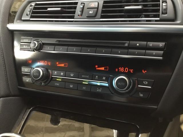6シリーズ 640iグランクーペ Mスポーツパッケージ サンルーフ・追突軽減車・ホワイトレザーパワーシートヒーター付き・ナビ・フルセグTV・Bluetooth・USB・DVD再生・バックカメラ・コーナーセンサー・LEDライト・黒木目調インテリアパネル(21枚目)