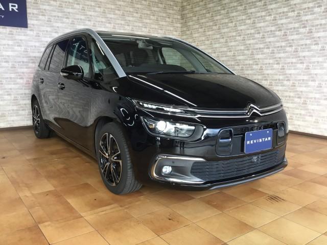 グランドC4 スペースツアラー シャイン ブルーHDi ディーゼル車・7人乗・ガラスルーフ・本革パワーシートヒーター付き・追突軽減車・アクティブクルーズコントロール・ブラインドスポット・コーナーセンサー・ナビTV・360度カメラ・Bluteooth・USB(2枚目)