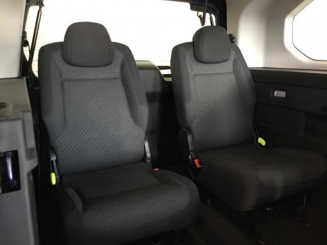 ドブロ マキシ ディーゼル車・7人乗・アクティブブレーキ追突軽減車・アダクティブクルーズコントロール・インテリジェントハイビーム・カープレイ対応・Bluetooth・USB・バックカメラ・コーナーセンサー(30枚目)