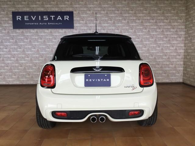 MINI クーパーSD クリーンディーゼル車・JCW18インチアルミホイル・ナビ・Bluetooth・USB・ユニオンジャックパーツアクセサリー・センター二本出しマフラー・LEDライ(9枚目)