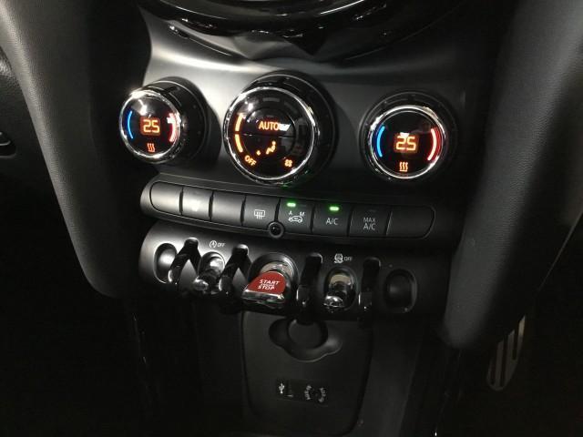 MINI クーパーSD クリーンディーゼル車・JCW18インチアルミホイル・ナビ・Bluetooth・USB・ユニオンジャックパーツアクセサリー・センター二本出しマフラー・LEDライ(23枚目)