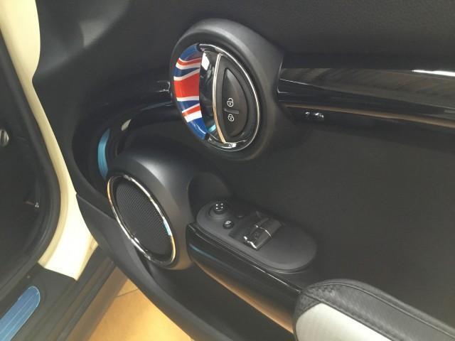 MINI クーパーSD クリーンディーゼル車・JCW18インチアルミホイル・ナビ・Bluetooth・USB・ユニオンジャックパーツアクセサリー・センター二本出しマフラー・LEDライ(27枚目)