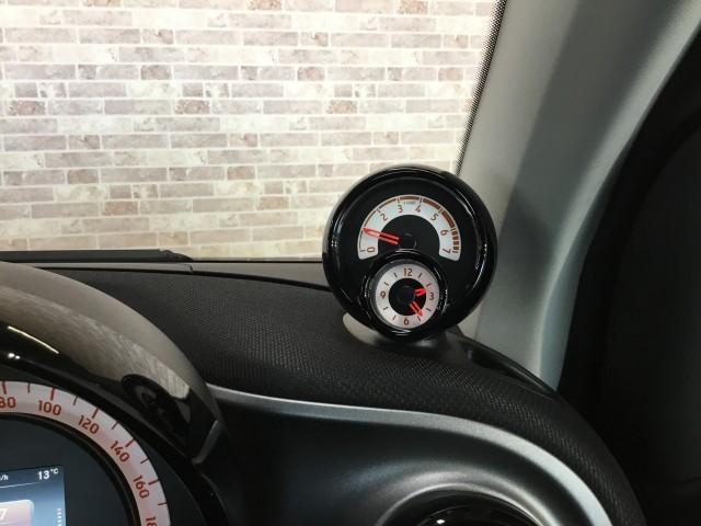 スマートフォーツークーペ ターボ　ガラスルーフ・黒革シートヒーター・クルーズコントロール・追突警告音機能・Ｂｌｕｔｅｏｏｔｈ・ＵＳＢ・デジタルインナーミラー・バックカメラ・コーナーセンサー・ステアングスイッチ・１５インチアルミホイル（14枚目）