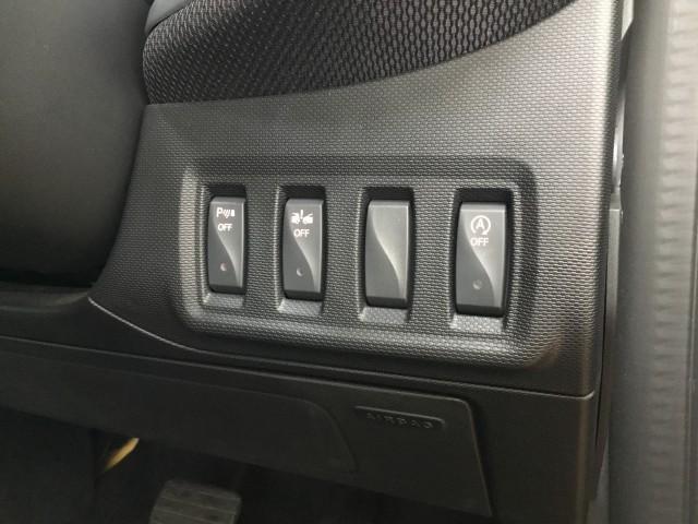 スマートフォーツークーペ ターボ　ガラスルーフ・黒革シートヒーター・クルーズコントロール・追突警告音機能・Ｂｌｕｔｅｏｏｔｈ・ＵＳＢ・デジタルインナーミラー・バックカメラ・コーナーセンサー・ステアングスイッチ・１５インチアルミホイル（15枚目）