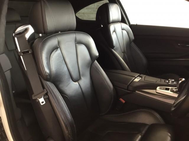 Ｍ６ ベースグレード　黒革パワーシートヒーター付・カーボンルーフ・ヘッドアップディスプレイ・ナビＴＶ・Ｂｌｕｅｔｏｏｔｈ・ＵＳＢ・ＤＶＤ・アダプティブＬＥＤヘッドライト・フロントモニター・バックカメラ・コーナーセンサー（30枚目）