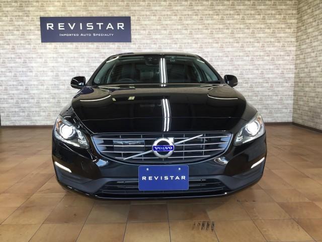 レザーパワーシートヒーター付き・リヤガラスフイルム・アクティブハイビーム・スマートキー・アイドリングストップ