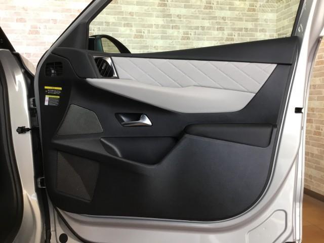 DS3クロスバック オペラ ブルーHDi ディーゼル車・ハーフレザー・ナビTV・カープレイ対応・Bluetooth・USB・バックカメラ・コーナーセンサー・FOCALサウンド・追突軽減車・アダクティブクルーズコントロール・ブライドスポット(26枚目)