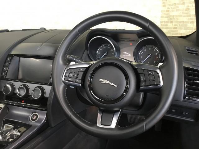 Ｆタイプ コンバーチブル　電動オープンソフトＴＯＰ・ハーフレザーパワーシート・ナビ・フルセグＴＶ・Ｂｌｕｅｔｏｏｔｈ・ＵＳＢ・ＭＥＲＩＤＩＡＮサウンド・コーナーセンサー・ＨＩＤライト・パドルシフト・ステアリングスイッチ（21枚目）