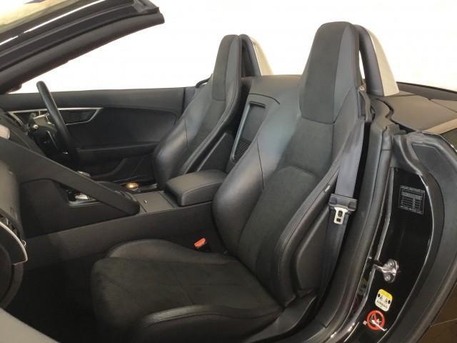 Ｆタイプ コンバーチブル　電動オープンソフトＴＯＰ・ハーフレザーパワーシート・ナビ・フルセグＴＶ・Ｂｌｕｅｔｏｏｔｈ・ＵＳＢ・ＭＥＲＩＤＩＡＮサウンド・コーナーセンサー・ＨＩＤライト・パドルシフト・ステアリングスイッチ（30枚目）