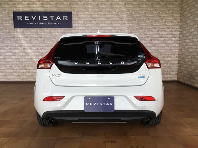 Ｖ４０ Ｔ３　モメンタム　ワンオーナー車・シティーセーティ・追突軽減車・アダクティブクルーズコントロール・ブライドスポット・ナビＴＶ・バックカメラ・コーナーセンサー・ＬＥＤライト・アクティブハイビーム・Ｂｌｕｔｅｏｏｔｈ（4枚目）