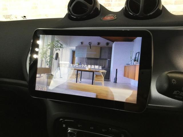 スマートフォーフォー ＢＲＡＢＵＳ　スポーツ　パノラミックルーフ・黒革シートヒーター付き・９インチモニターナビＴＶ・Ｂｌｕｔｅｏｏｔｈ・ＵＳＢ・ＤＶＤ・ＣＤ・ブルーレイ再生・バックカメラ・コーナーセンサー・クルーズコントロール・アームレスト（20枚目）
