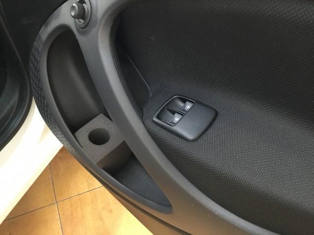 スマートフォーフォー ＢＲＡＢＵＳ　スポーツ　パノラミックルーフ・黒革シートヒーター付き・９インチモニターナビＴＶ・Ｂｌｕｔｅｏｏｔｈ・ＵＳＢ・ＤＶＤ・ＣＤ・ブルーレイ再生・バックカメラ・コーナーセンサー・クルーズコントロール・アームレスト（25枚目）