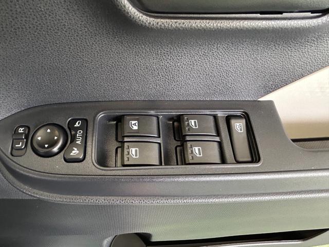 タント ウェルカムターンシートＸ　ディスプレイオーディオ　電動パーキング　両側電動スライドドア　プッシュボタンスタ－ト　コ－ナ－センサ－　アイドリングストップ機能　衝突被害軽減ブレーキ　シ－トヒ－タ－　バックカメラ（34枚目）