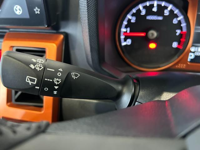 タフト G クロムベンチャー ディスプレイオーディオ 衝突被害軽減ブレーキ クル-ズコントロ-ル プッシュボタンスタ-ト コ-ナ-センサ- アイドリングストップ機能 シ-トヒ-タ- 電動パーキング バックカメラ LEDヘッドライト(11枚目)