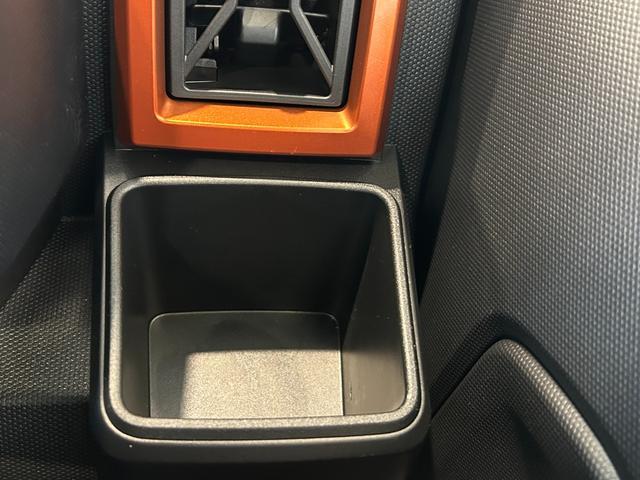 タフト G クロムベンチャー ディスプレイオーディオ 衝突被害軽減ブレーキ クル-ズコントロ-ル プッシュボタンスタ-ト コ-ナ-センサ- アイドリングストップ機能 シ-トヒ-タ- 電動パーキング バックカメラ LEDヘッドライト(16枚目)