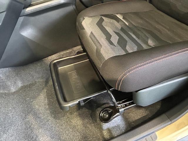 タフト G クロムベンチャー ディスプレイオーディオ 衝突被害軽減ブレーキ クル-ズコントロ-ル プッシュボタンスタ-ト コ-ナ-センサ- アイドリングストップ機能 シ-トヒ-タ- 電動パーキング バックカメラ LEDヘッドライト(30枚目)